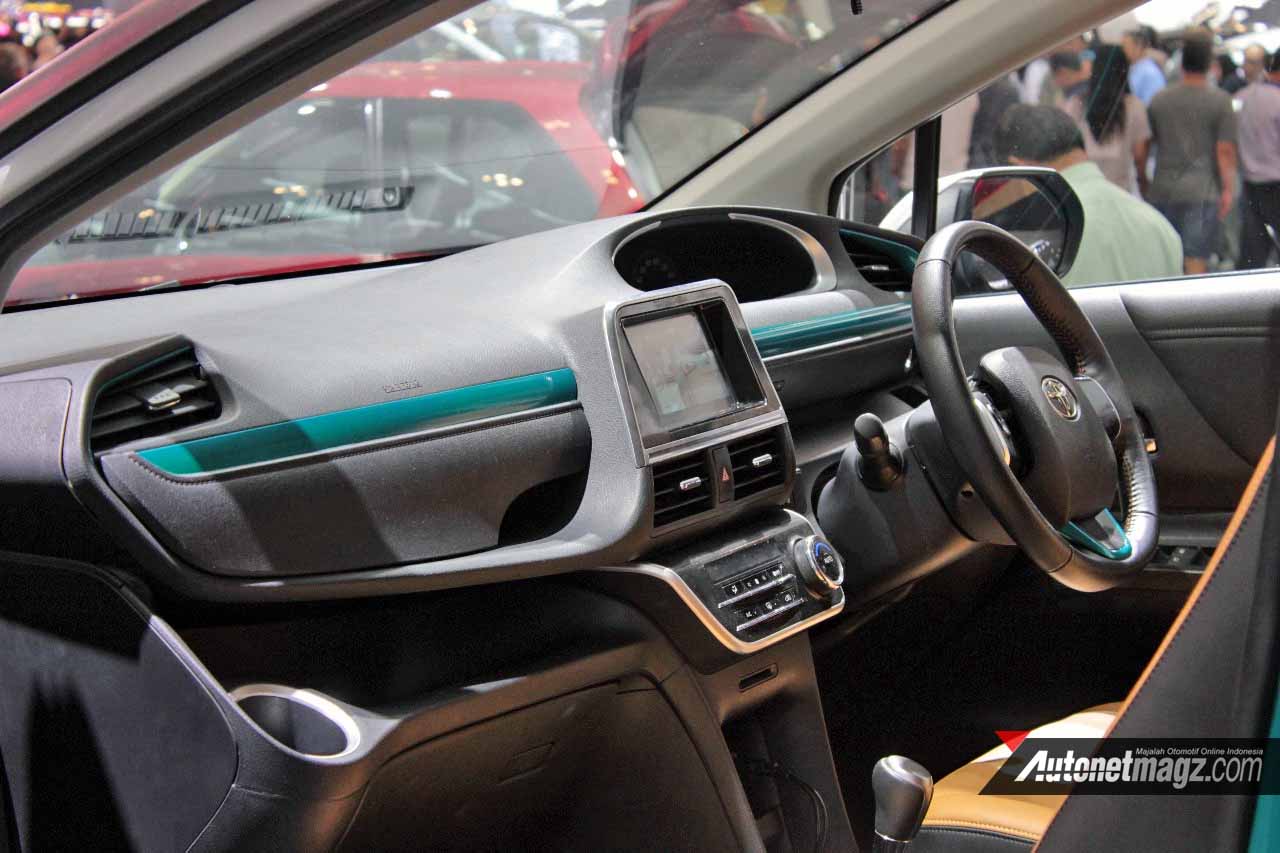  interior  Toyota Sienta  Ezzy GIIAS 2019 AutonetMagz 