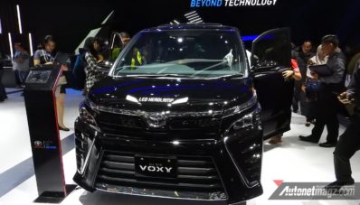 First Impression Review Toyota Voxy 2017 Indonesia First Impression Review Toyota Voxy 2017 Indonesia