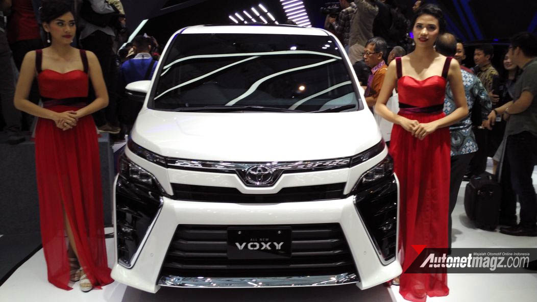 GIIAS 2017, launching toyota voxy indonesia: GIIAS 2017 : Toyota Voxy Sudah Diperkenalkan, Harganya 446 Juta