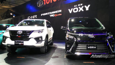 GIIAS 2017 : Toyota Voxy Sudah Diperkenalkan, Harganya 446 Juta GIIAS 2017 : Toyota Voxy Sudah Diperkenalkan, Harganya 446 Juta