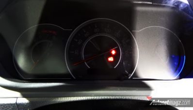 First Impression Review Toyota Voxy 2017 Indonesia First Impression Review Toyota Voxy 2017 Indonesia