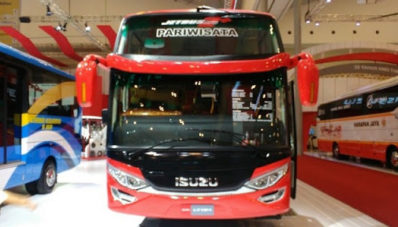 GIIAS 2017 : Pertunjukkan Kendaraan Komersial GIIAS 2017 : Pertunjukkan Kendaraan Komersial