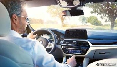 Amazon Alexa Akan Hadir Di Semua Mobil BMW & Mini Pada 2018 Amazon Alexa Akan Hadir Di Semua Mobil BMW & Mini Pada 2018