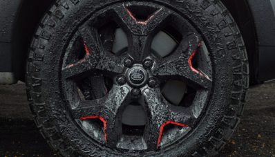 Land Rover Discovery SVX, Tukang Garuk Lumpur 525 Tenaga Kuda! Land Rover Discovery SVX, Tukang Garuk Lumpur 525 Tenaga Kuda!