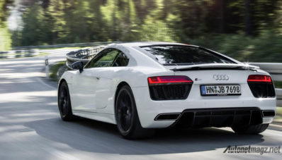 Audi R8 V10 RWS Melawan Takdir dengan Penggerak Roda Belakang Audi R8 V10 RWS Melawan Takdir dengan Penggerak Roda Belakang