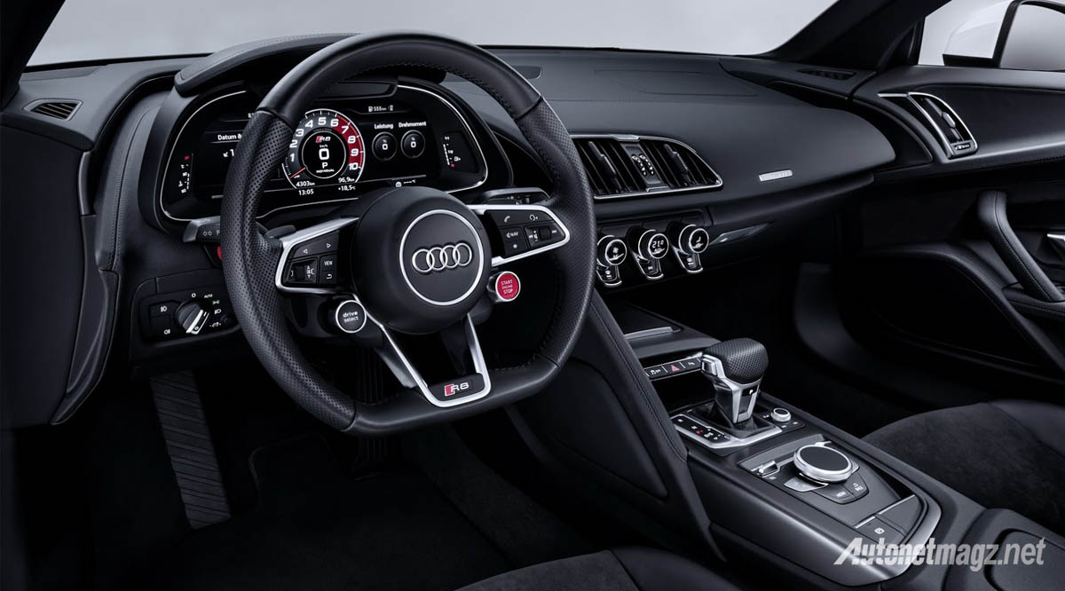 Audi, audi r8 v10 rws rwd interior: Audi R8 V10 RWS Melawan Takdir dengan Penggerak Roda Belakang