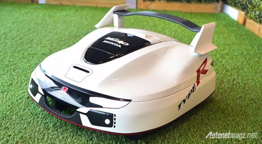 Kado 25 Tahun Honda Type R : Pemotong Rumput ‘Racing’ Kado 25 Tahun Honda Type R : Pemotong Rumput ‘Racing’