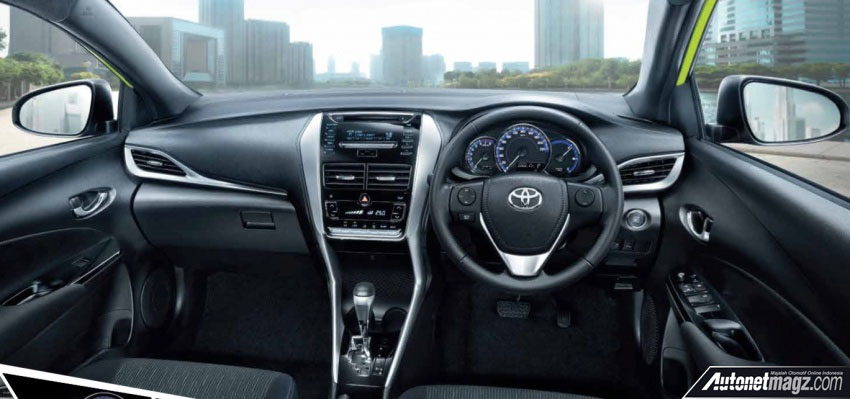 Berita, interior Toyota Yaris Facelift: Toyota Yaris Facelift Meluncur di Thailand, Punya 7 Airbag dan VSC