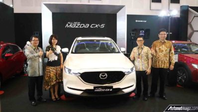 Mazda Bawa Tiga Produk Terbaru di GIIAS Surabaya Auto Show 2017
