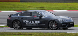 porsche 911 turbo s braking challenge licence to thrill