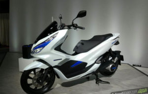 Honda PCX EV Masuk Jalur Produksi Akhir Tahun Ini Honda PCX EV Masuk Jalur Produksi Akhir Tahun Ini