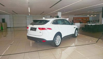 Jaguar F-Pace Bermesin 2.000cc Resmi Diluncurkan di Indonesia