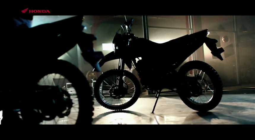 Teaser Honda CRF150L Sudah Disebar, Pertanda Segera Dirilis Teaser Honda CRF150L Sudah Disebar, Pertanda Segera Dirilis