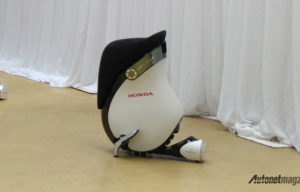 Test Ride Honda Uni-Cub Beta : Cocok Buat Keliling Pameran! Test Ride Honda Uni-Cub Beta : Cocok Buat Keliling Pameran!