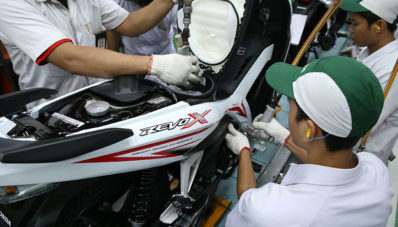 Honda Revo X, Tameng Depan Mirip Milik Honda Vario Honda Revo X, Tameng Depan Mirip Milik Honda Vario