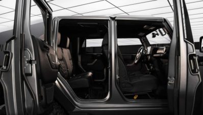 Revzvani Tank : Sebuah XUV, Andal di Semua Medan Revzvani Tank : Sebuah XUV, Andal di Semua Medan