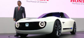 sisi samping Honda Sport EV Concept