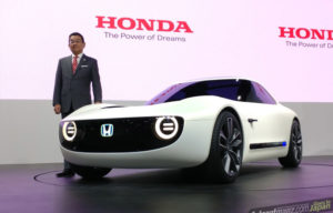 Honda : Kami Targetkan Durasi Charging Mobil Listrik 15 Menit Honda : Kami Targetkan Durasi Charging Mobil Listrik 15 Menit