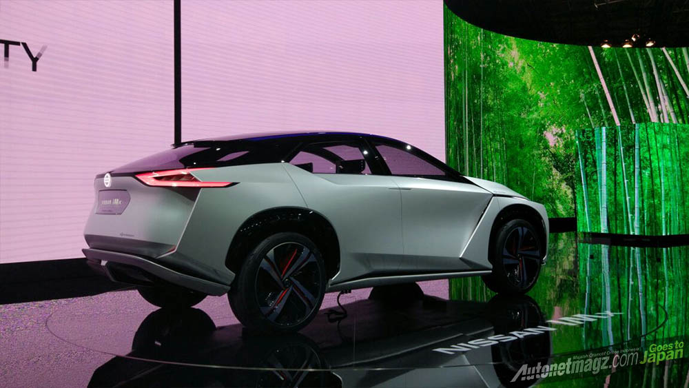 Berita, samping Nissan IMx Concept: Tokyo Motor Show 2017 : Nissan IMx Concept, Mobil Fully-Autonomous Nissan