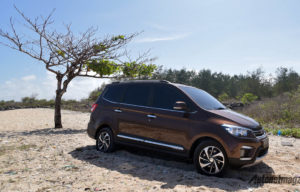 Wuling Confero Otomatis Akan Hadir, Pakai Transmisi AMT