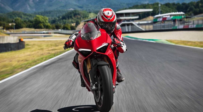 VW : Lamborghini & Ducati Tidak Dijual, Audi Pimpin Bentley! VW : Lamborghini & Ducati Tidak Dijual, Audi Pimpin Bentley!