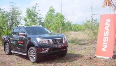 Dukung Reforestasi Gunung Agung, Nissan Donasikan 1 Unit Navara NP300 Dukung Reforestasi Gunung Agung, Nissan Donasikan 1 Unit Navara NP300