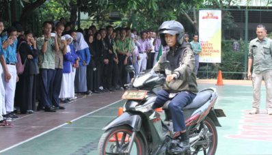 Shell Road Safety Coaching Clinic : Keselamatan Berkendara itu Penting Shell Road Safety Coaching Clinic : Keselamatan Berkendara itu Penting