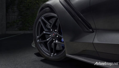 Corvette ZR1 2019 : Sergeant Cross Approves! Corvette ZR1 2019 : Sergeant Cross Approves!