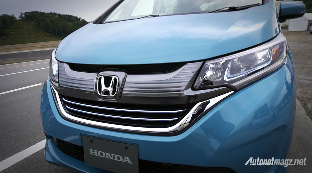Honda, honda freed 2017 gril depan bumper lampu depan: First Impression Review Honda Freed Hybrid 2017 JDM-Spec