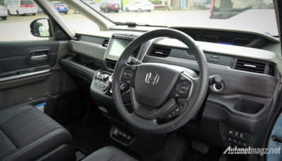 First Impression Review Honda Freed Hybrid 2017 JDM-Spec First Impression Review Honda Freed Hybrid 2017 JDM-Spec