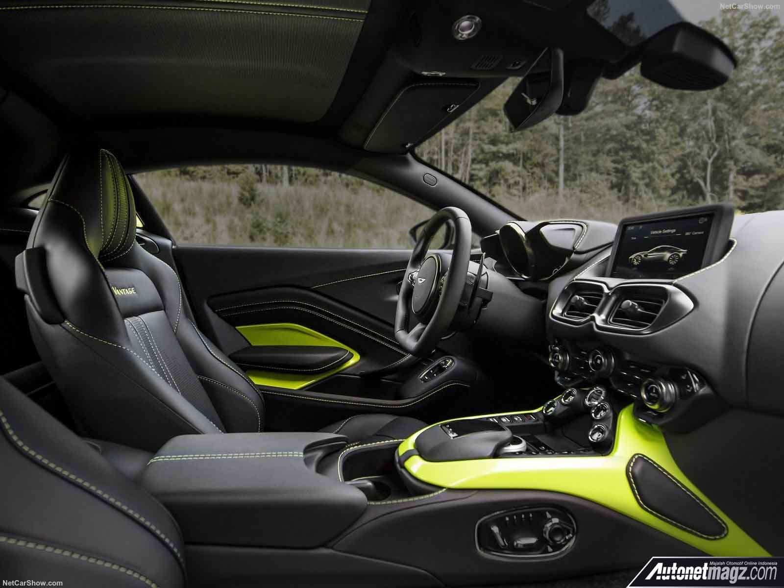 Aston Martin, interior Aston Martin New Vantage: Aston Martin Resmi Rilis Mobil Ikoniknya, New Aston Martin Vantage