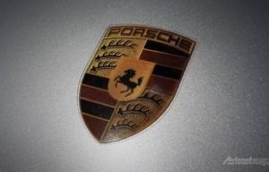 Porsche Indonesia Ambil Ancang-Ancang Hadapi Era Mobil Listrik Porsche Indonesia Ambil Ancang-Ancang Hadapi Era Mobil Listrik
