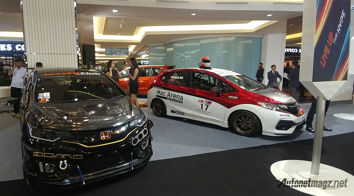 Gambar Modifikasi Kontes Honda Jazz Terlengkap Modifikasi Mobil Sedan