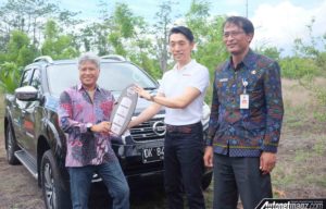 Dukung Reforestasi Gunung Agung, Nissan Donasikan 1 Unit Navara NP300 Dukung Reforestasi Gunung Agung, Nissan Donasikan 1 Unit Navara NP300
