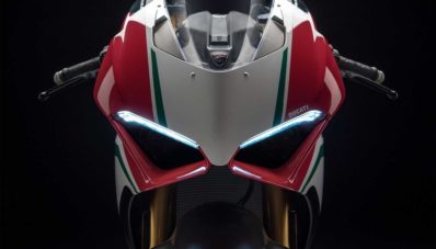 EICMA 2017 : Ducati Panigale V4 Speciale, Lebih Kencang & Ringan