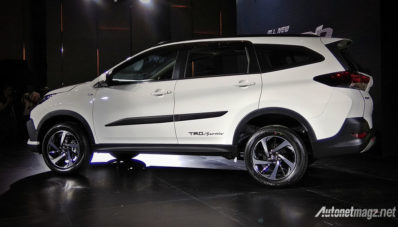 Toyota Rush 2017 Resmikan Debut Perdana di Indonesia! Toyota Rush 2017 Resmikan Debut Perdana di Indonesia!