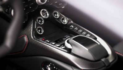 Aston Martin Resmi Rilis Mobil Ikoniknya, New Aston Martin Vantage Aston Martin Resmi Rilis Mobil Ikoniknya, New Aston Martin Vantage