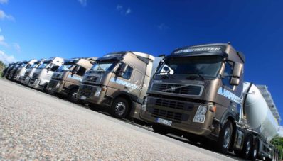 Geely Beli Saham Volvo Truck Sebesar 3,3 Miliar US Dollar Geely Beli Saham Volvo Truck Sebesar 3,3 Miliar US Dollar