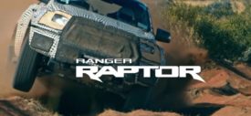 Teaser Ford Ranger Raptor sisi samping