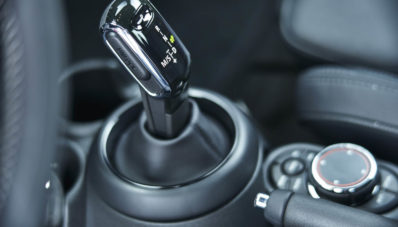 Produk – Produk Mini Dapatkan Transmisi Baru DCT 7 Percepatan Produk – Produk Mini Dapatkan Transmisi Baru DCT 7 Percepatan