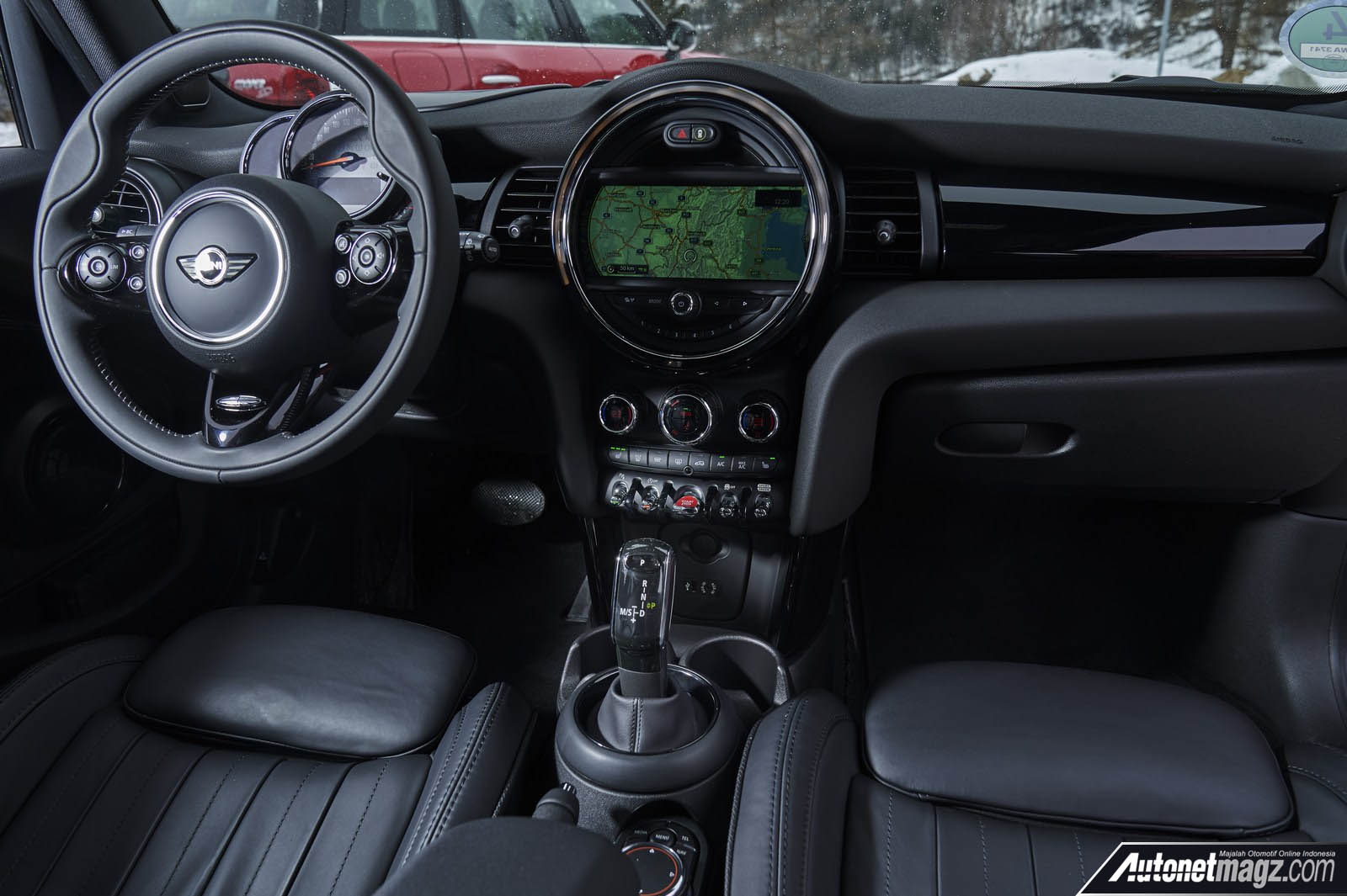 Berita, interior Mini dengan transmisi baru: Produk – Produk Mini Dapatkan Transmisi Baru DCT 7 Percepatan