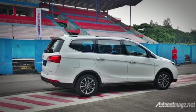 Wuling Cortez 2018 Review : Bukan Gertakan Sambal Belaka!