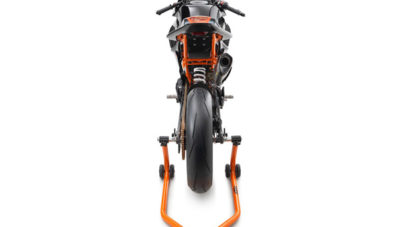 KTM RC 390 R Edition : Versi Kencang Cuma 500 Unit! KTM RC 390 R Edition : Versi Kencang Cuma 500 Unit!