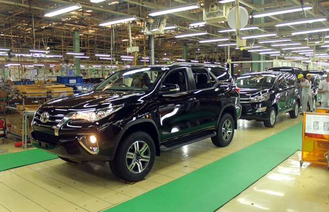 Berita, Pabrik Toyota: Ekspor Toyota Indonesia Terganjal Regulasi Baru di Vietnam
