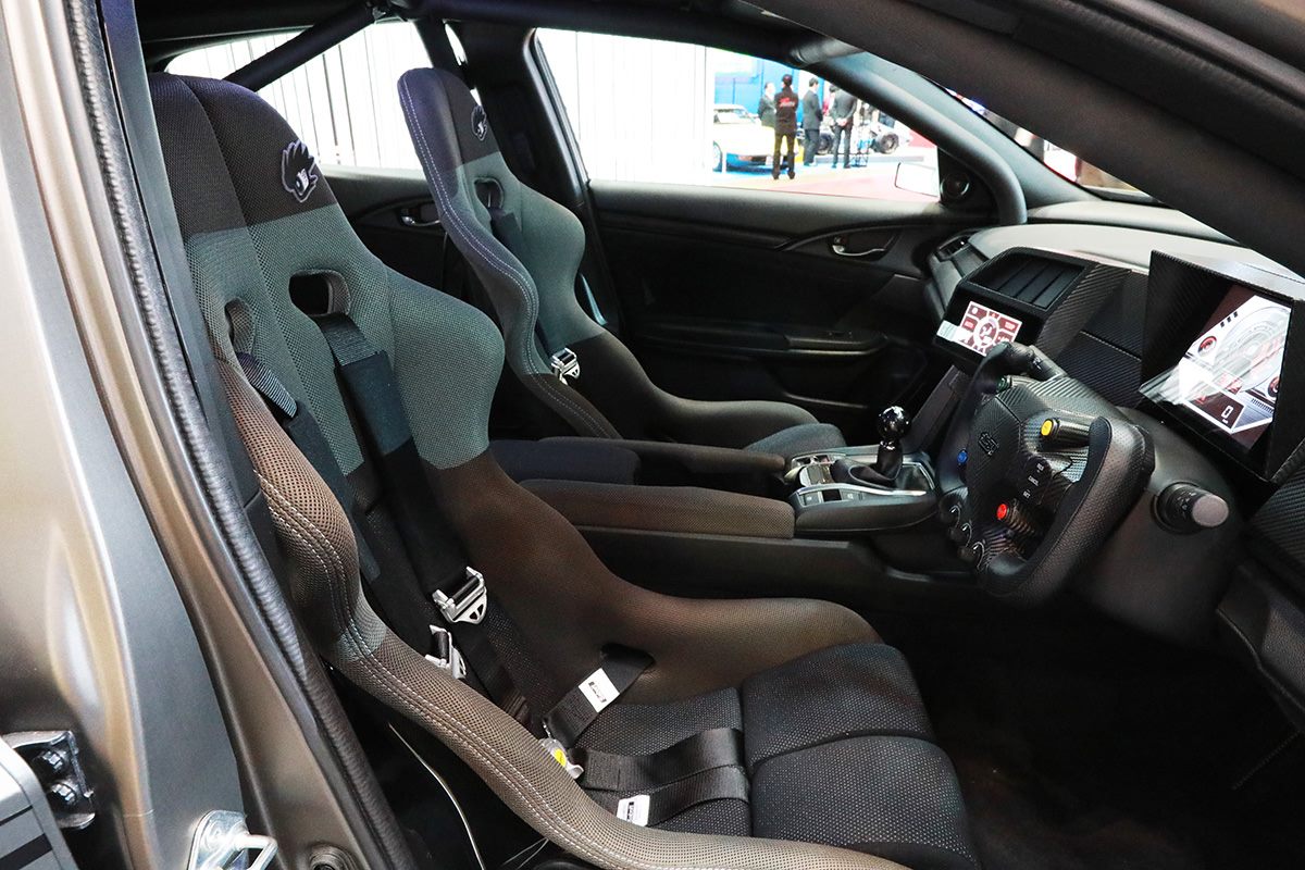 Honda, mugen rc20gt concept interior: Mugen RC20GT Pamerkan Diri : Civic Type R Kok Jadi Gini?