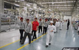 Mitsubishi Ajak Media Kunjungi Pabrik Perakitannya