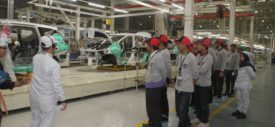 Media Kunjungi Pabrik Perakitan Mitsubishi