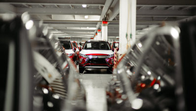 Mitsubishi Eclipse Cross Menuju Amerika Serikat, Harga Mulai 300 Jutaan Mitsubishi Eclipse Cross Menuju Amerika Serikat, Harga Mulai 300 Jutaan