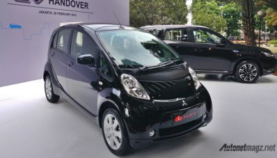 Mitsubishi Indonesia Berikan Mobil Hybrid dan Listrik ke Pemerintah Mitsubishi Indonesia Berikan Mobil Hybrid dan Listrik ke Pemerintah