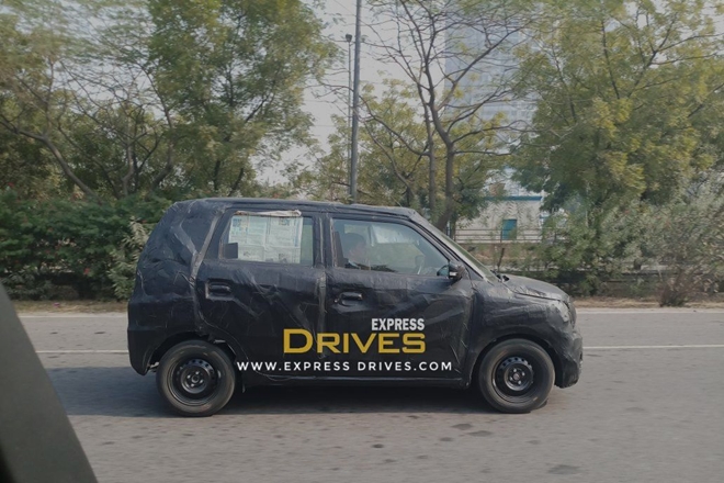 Berita, sisi smaping Maruti Wagon R 2018: Sosok Suzuki Wagon R Terbaru Tertangkap Kamera di India!